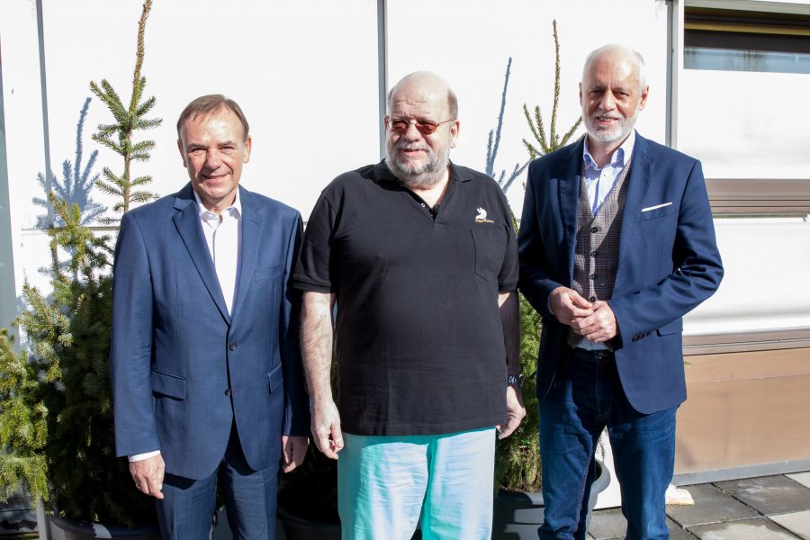 Bezirksvorsteher Gerald Bischof, Dr. Weiser, PatientInnen Anwalt Dr. Bachinger